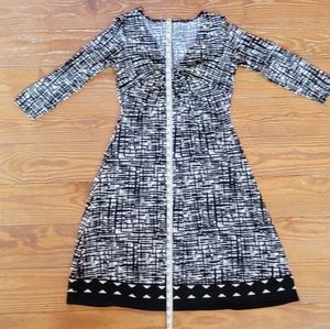 Black white A-Line women's dress Large